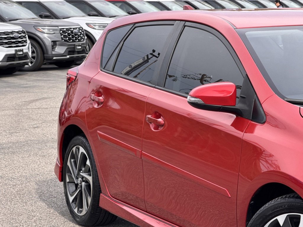 Used 2017 Toyota Corolla iM image 5