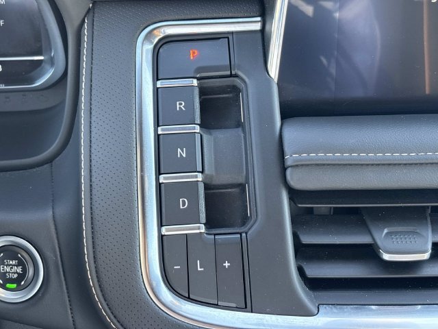 Used 2022 GMC Yukon SLT w/ SLT Luxury Package AWD/4WD image 31