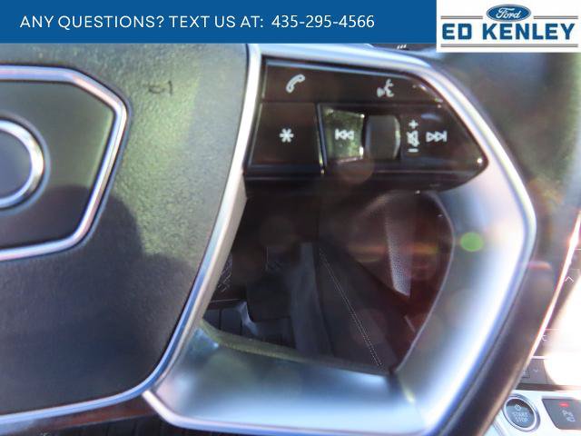 Used 2022 Audi e-tron Premium AWD/4WD image 18