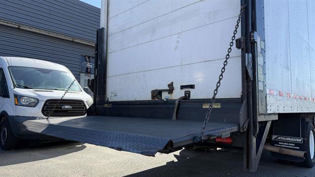 Certified 2018 Ford E-350 and Econoline 350 Super Duty RWD image 35