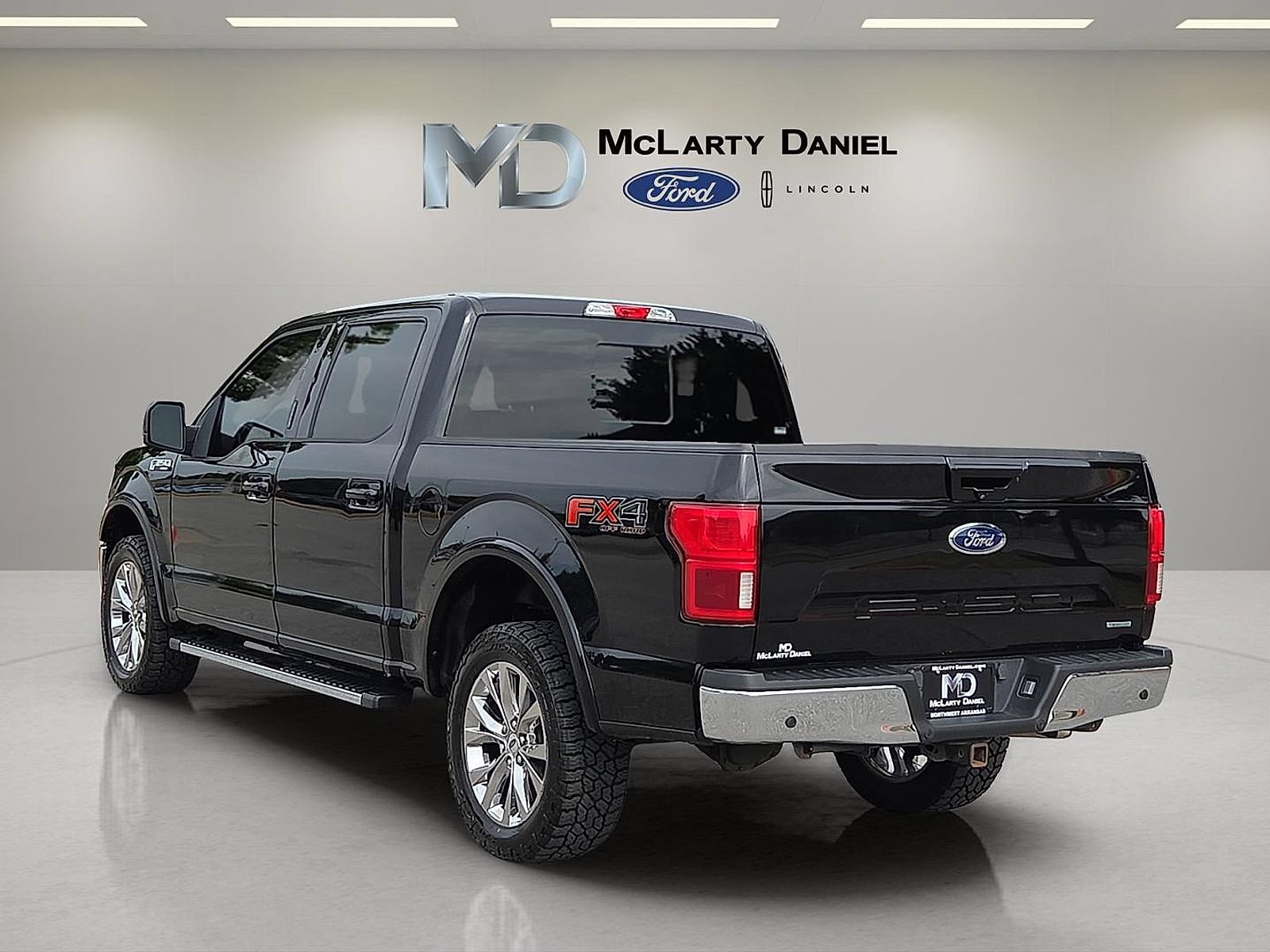 Certified 2020 Ford F150 Lariat w/ Equipment Group 501A Mid AWD/4WD image 4