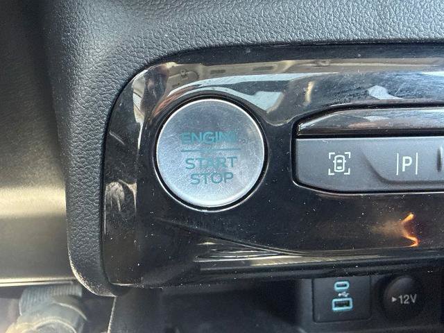 Certified 2023 Ford Escape Platinum w/ Premium Technology Package AWD/4WD image 14