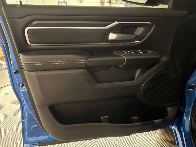 Used 2025 RAM 1500 Big Horn AWD/4WD image 11