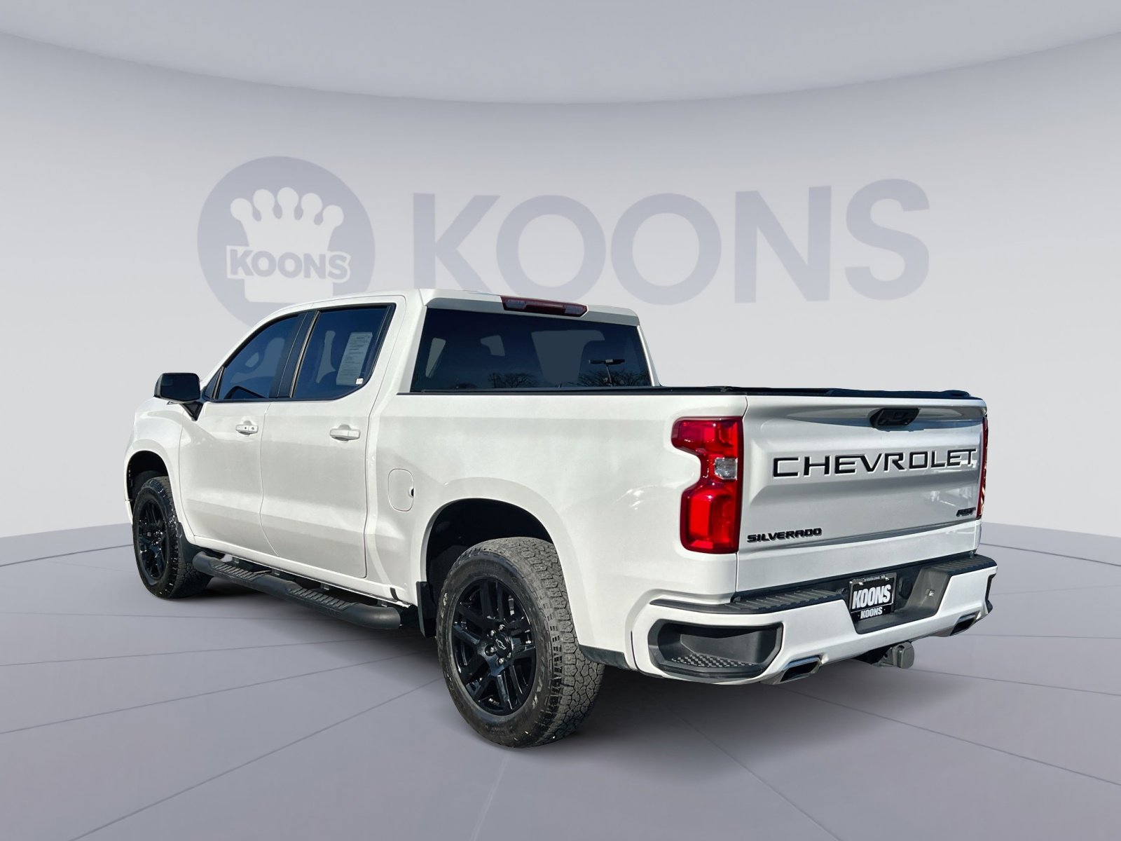 Used 2023 Chevrolet Silverado 1500 RST image 4