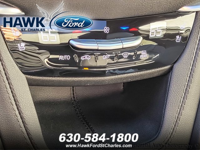 Used 2024 Cadillac XT5 Sportv image 16