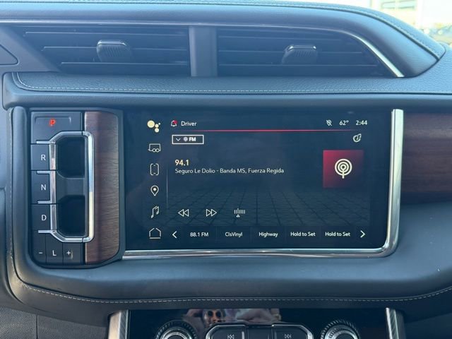 Used 2023 GMC Yukon XL Denali Ultimate image 18