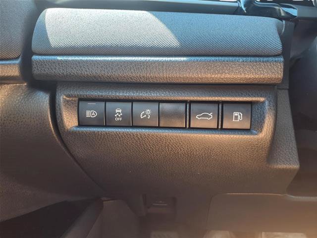 Used 2025 Toyota Camry LE FWD image 11