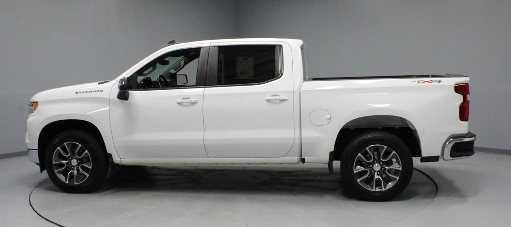 Used 2023 Chevrolet Silverado 1500 LT AWD/4WD image 8