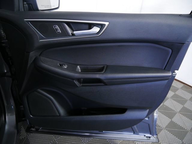 Certified 2024 Ford Edge SEL w/ Convenience Package AWD/4WD image 10