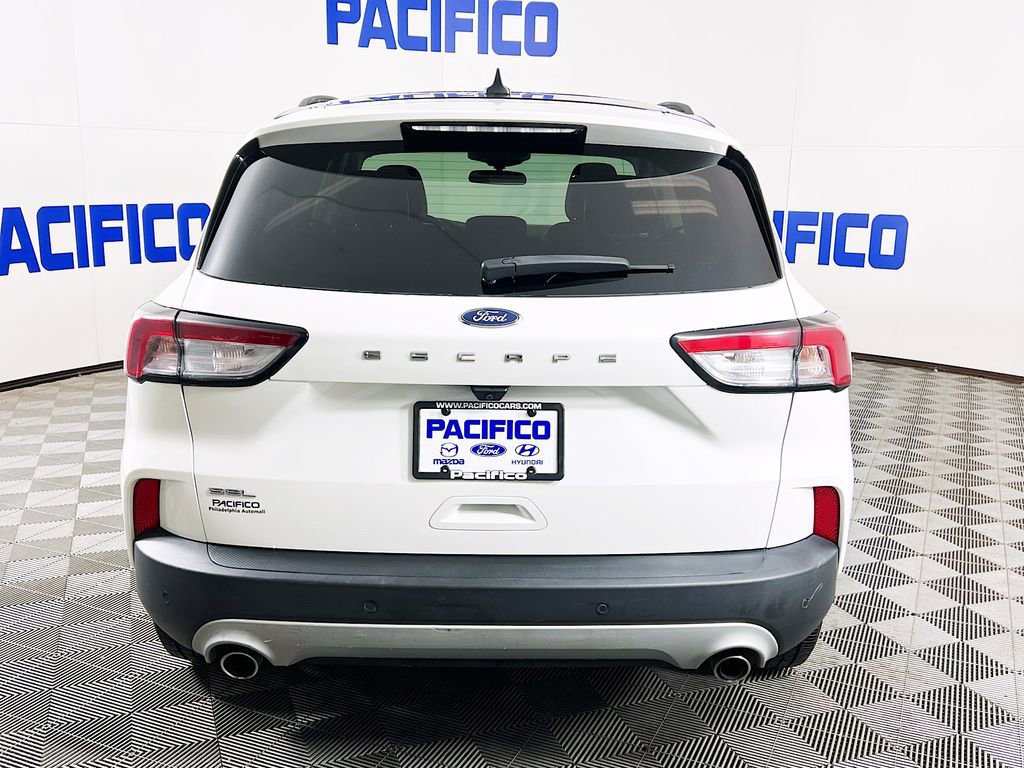 Certified 2022 Ford Escape SEL w/ Technology Package image 4