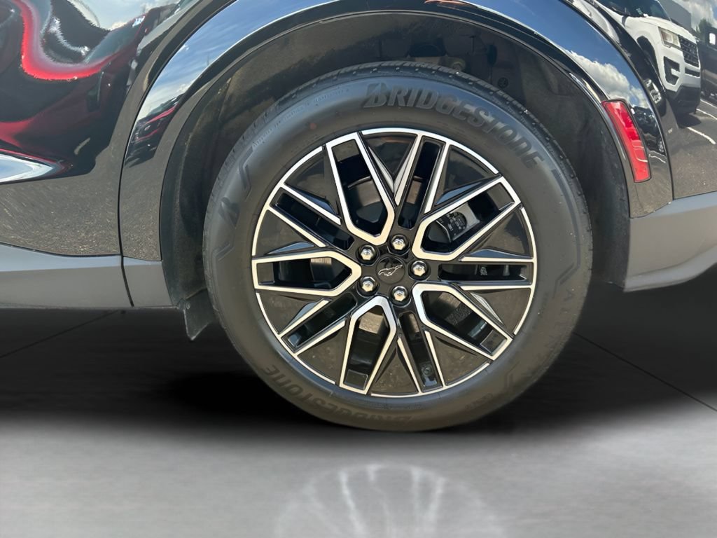 Certified 2025 Ford Mustang Mach-E Premium RWD image 29