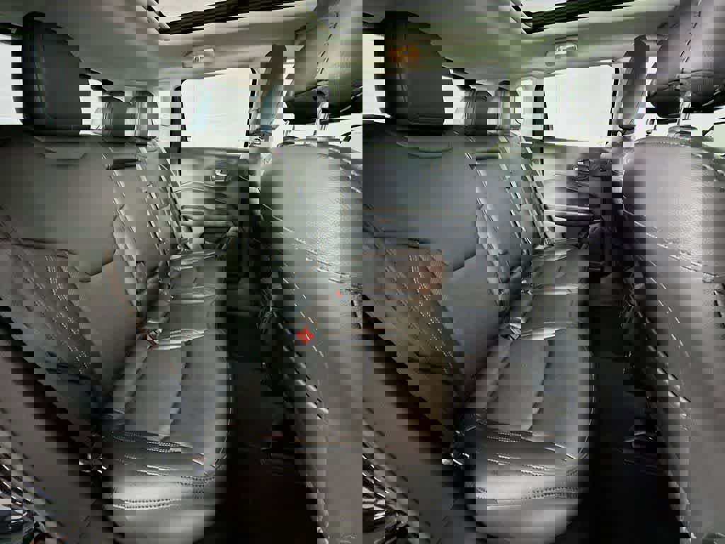 Used 2021 Jeep Compass Limited w/ Sun and Sound Group image 33