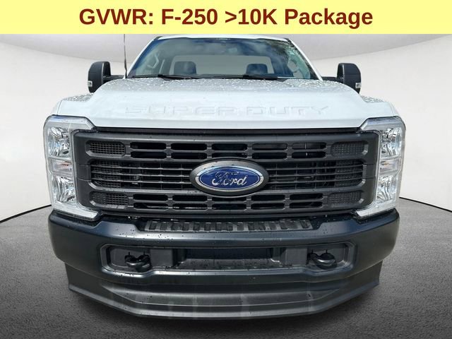 Certified 2025 Ford F250 XL w/ XL Driver Assist Package AWD/4WD image 4