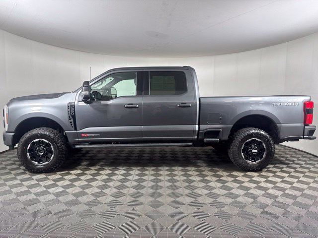 Certified 2026 Ford F350 Platinum w/ Tremor Off-Road Package AWD/4WD image 7