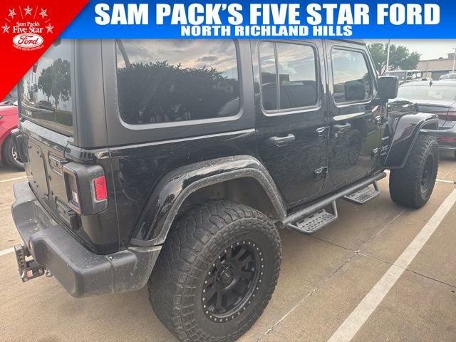Used 2019 Jeep Wrangler Unlimited Sahara AWD/4WD image 4