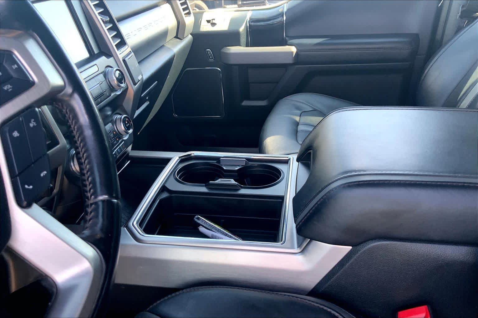 Certified 2020 Ford F350 Platinum AWD/4WD image 16
