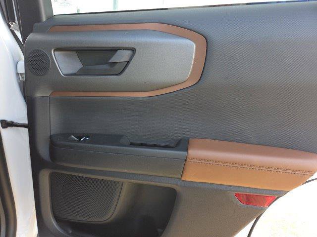 Certified 2025 Ford Bronco Sport Outer Banks w/ Outer Banks Tech Package+ AWD/4WD image 25