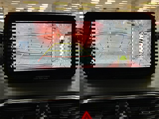 Used 2023 Hyundai Santa Fe Limited image 9