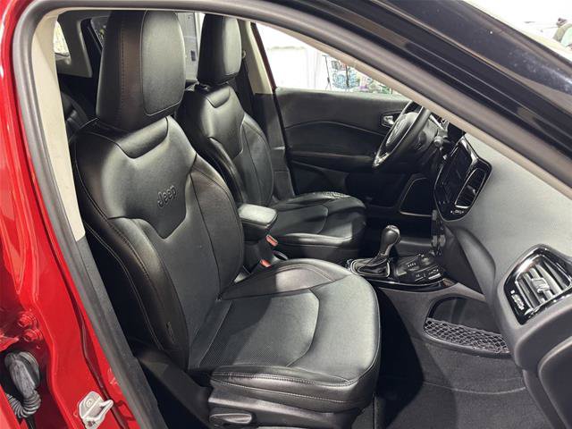 Used 2019 Jeep Compass Limited w/ Safety & Security Group AWD/4WD image 26