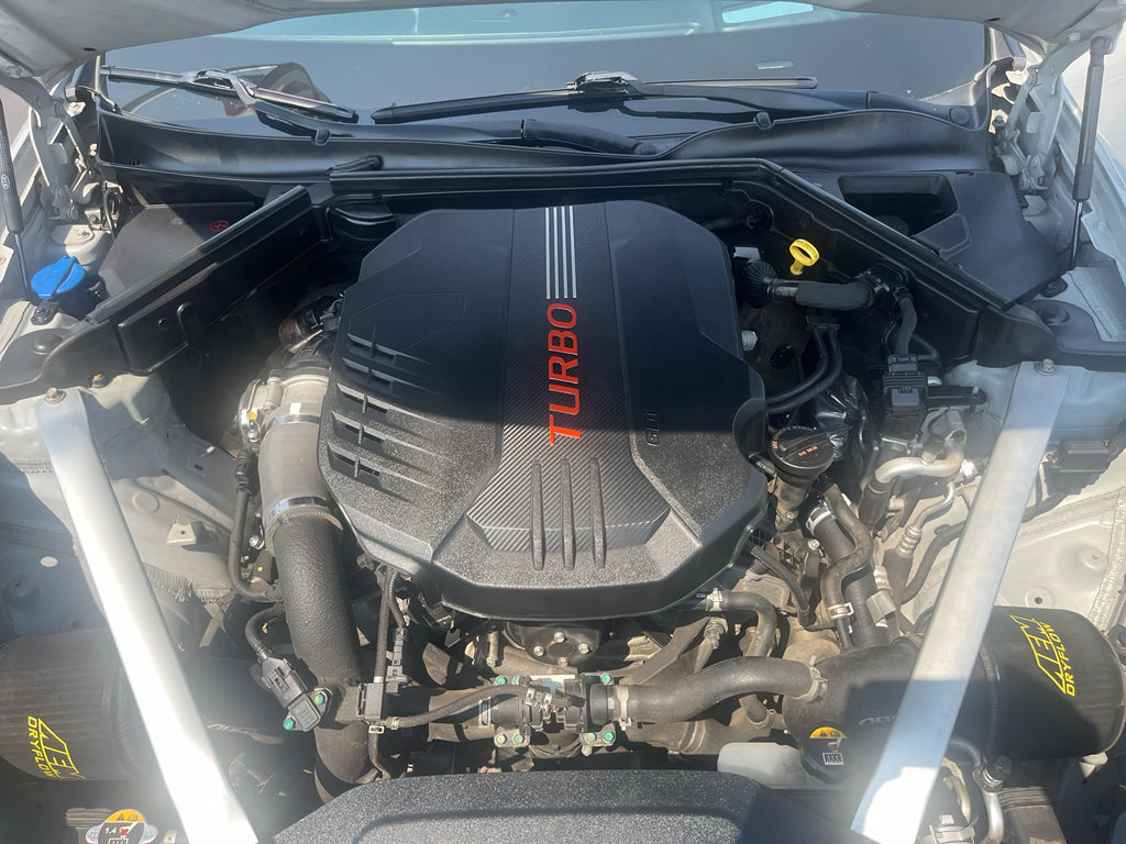 Used 2018 Kia Stinger GT2 AWD/4WD image 36
