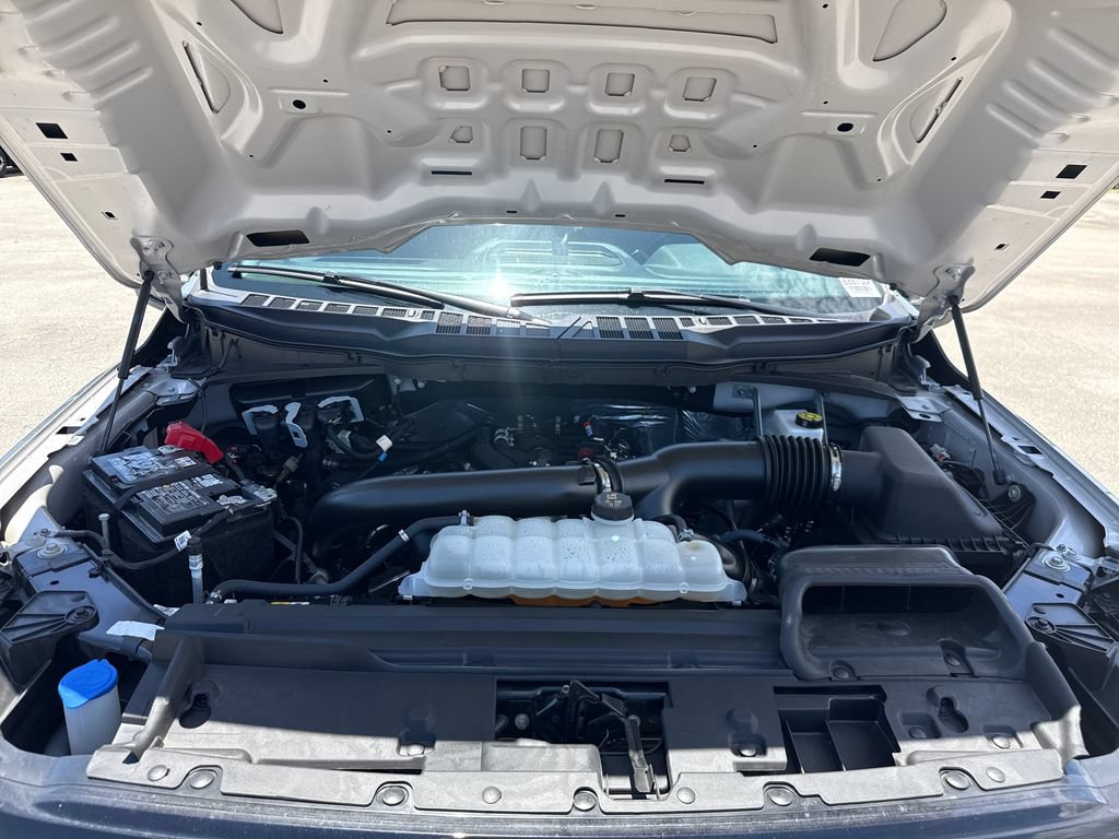 Certified 2025 Ford F150 XLT w/ Equipment Group 301A Standard RWD image 30