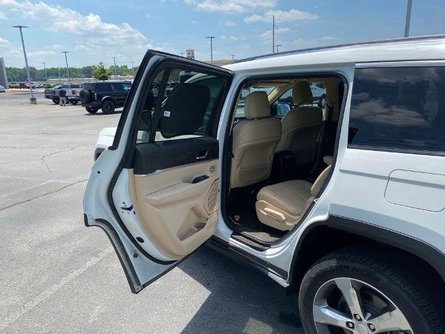 Used 2021 Jeep Grand Cherokee L Limited AWD/4WD image 27