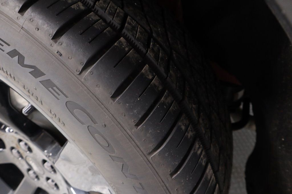 Certified 2022 Ford Explorer ST w/ Equipment Group 401A AWD/4WD image 21