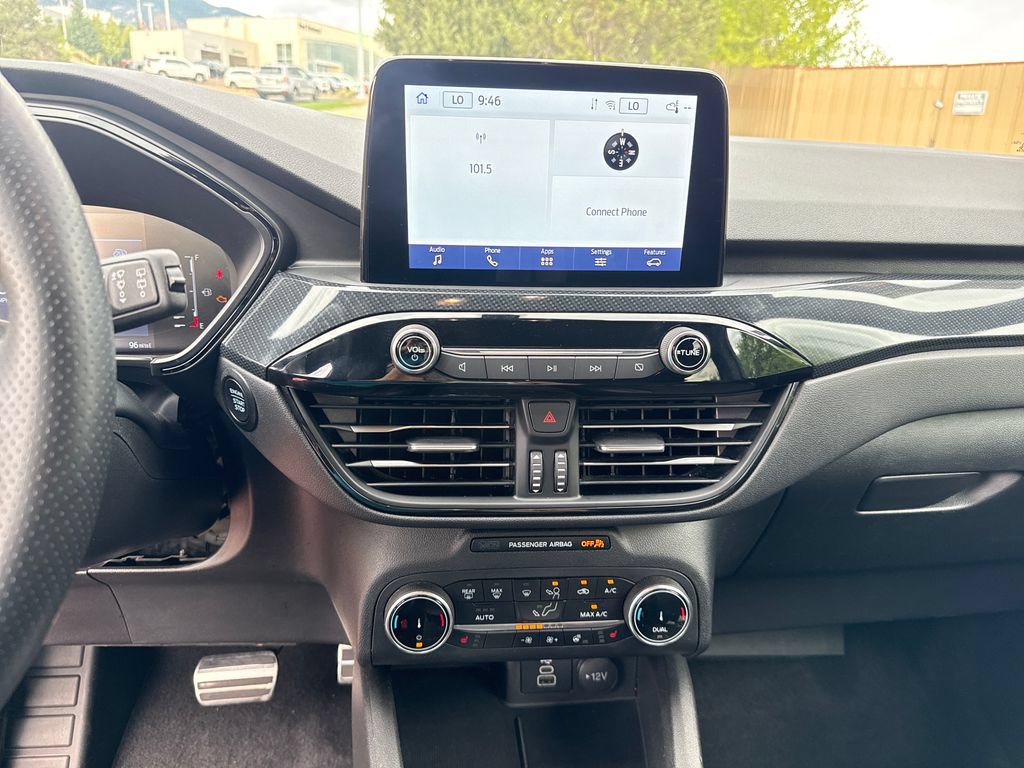 Certified 2024 Ford Escape ST-Line AWD/4WD image 18