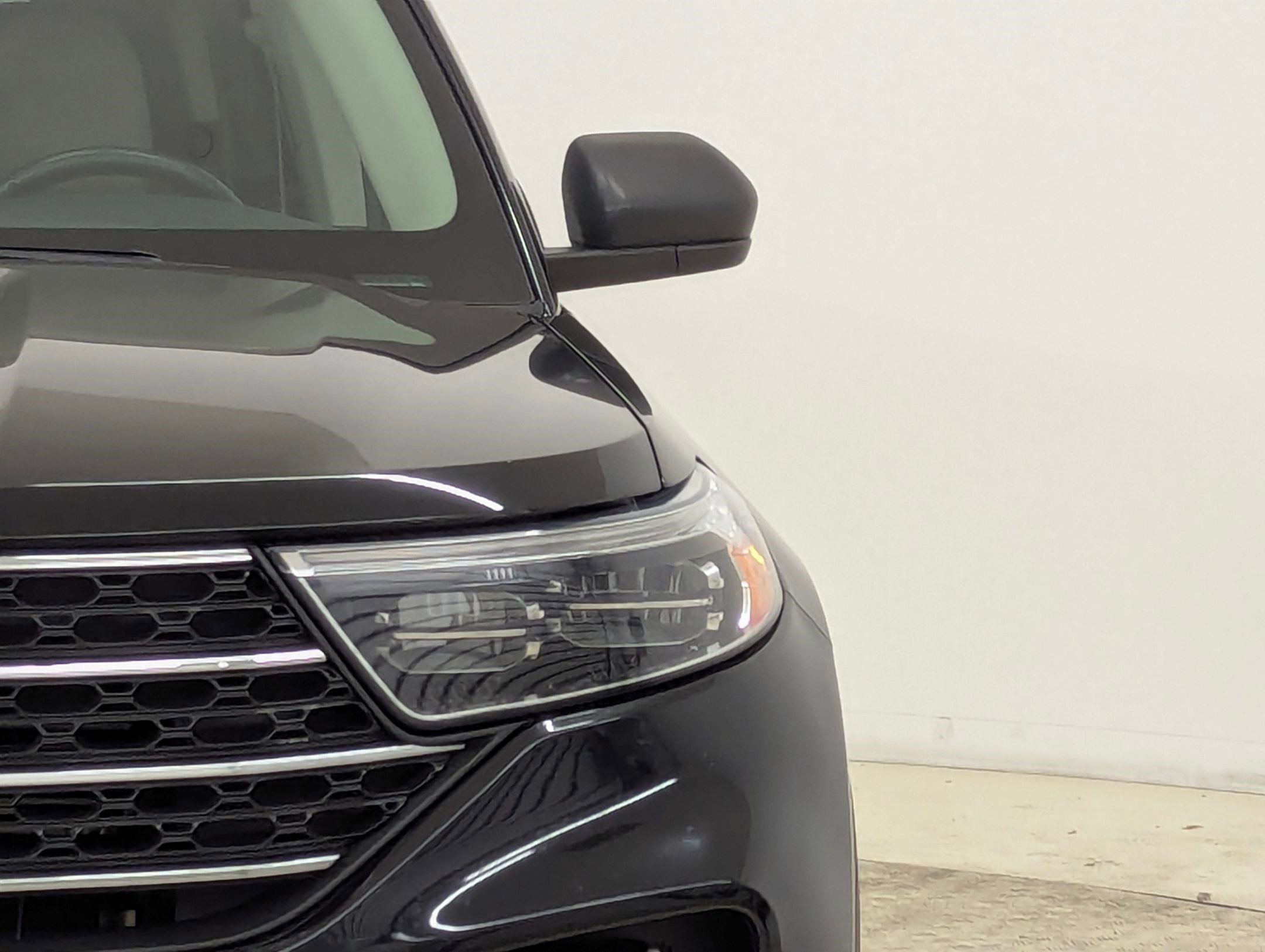 Certified 2024 Ford Explorer XLT w/ Equipment Group 202A image 11