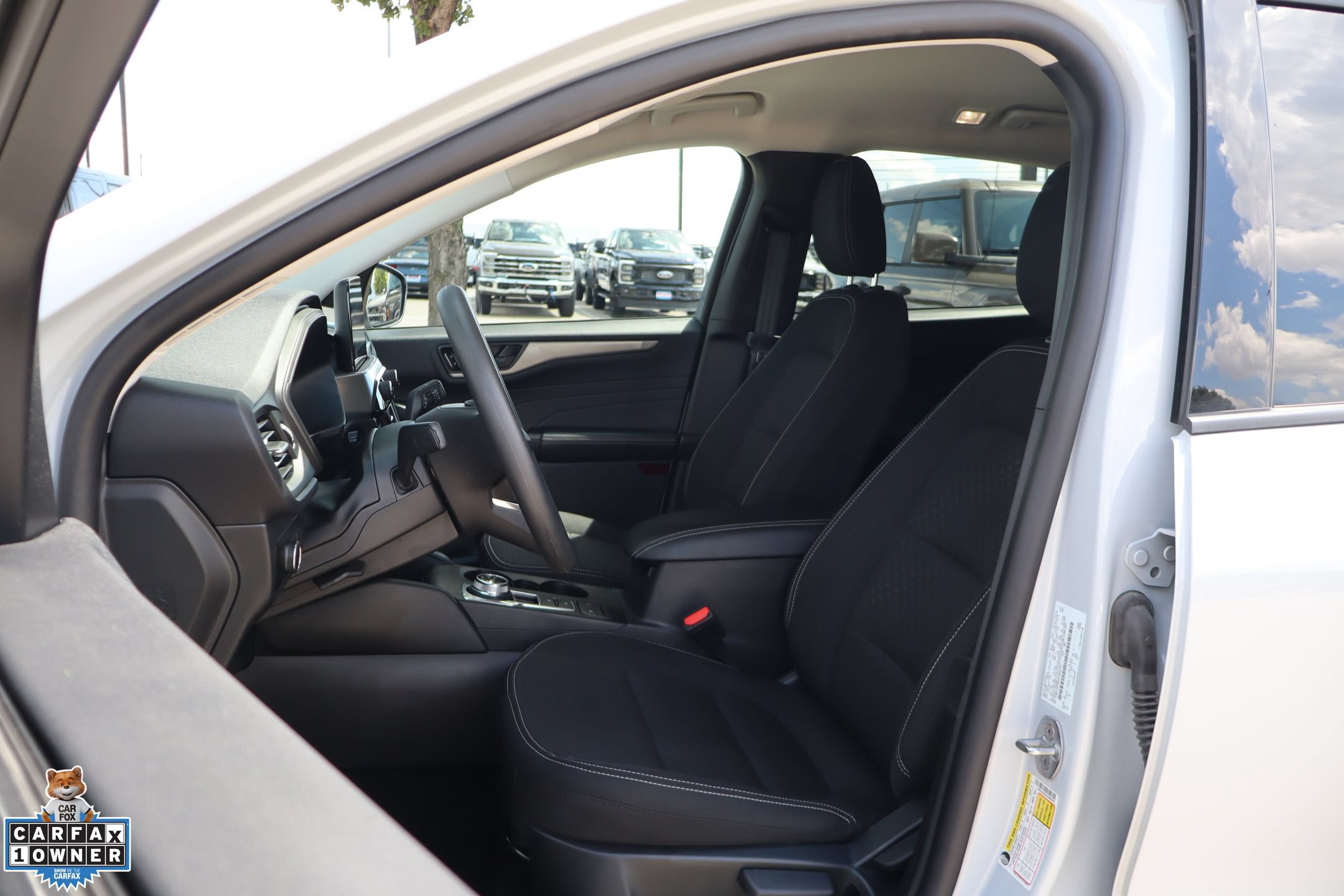 Certified 2025 Ford Escape Active FWD image 11