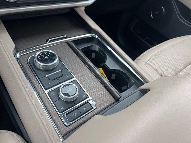 Certified 2022 Ford Expedition Max Limited image 18
