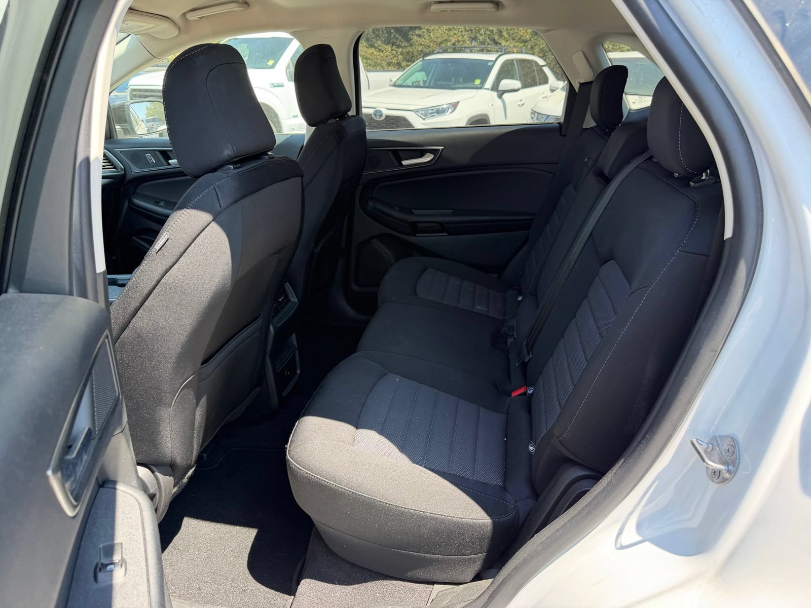 Certified 2023 Ford Edge SE w/ Black Appearance Package AWD/4WD image 12
