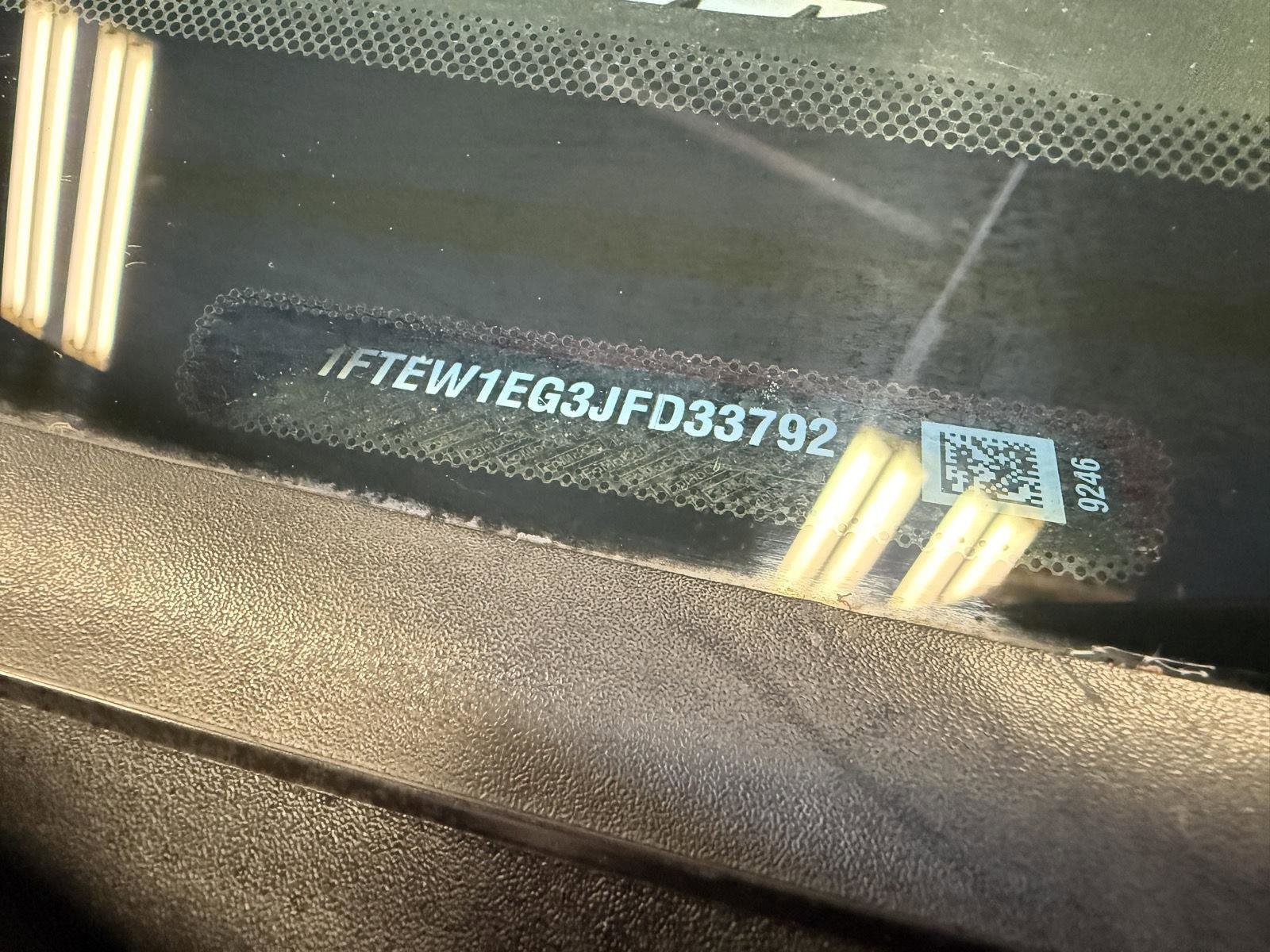 Certified 2018 Ford F150 Platinum w/ Equipment Group 701A Luxury image 28