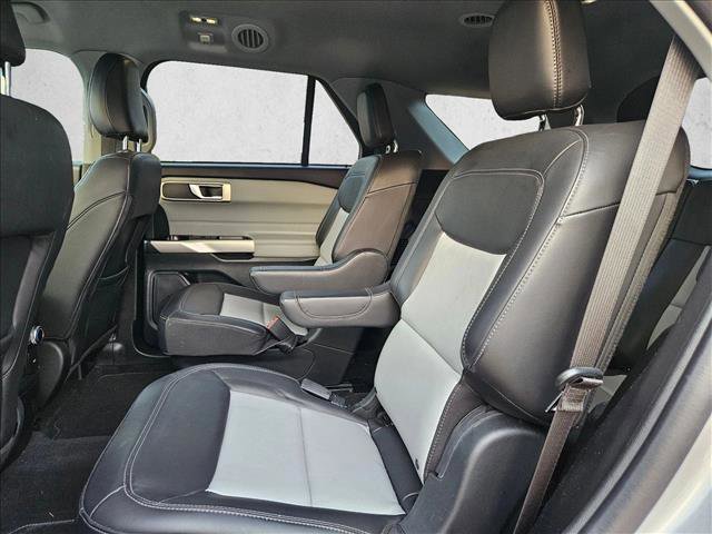 Certified 2023 Ford Explorer XLT w/ Equipment Group 202A RWD image 12