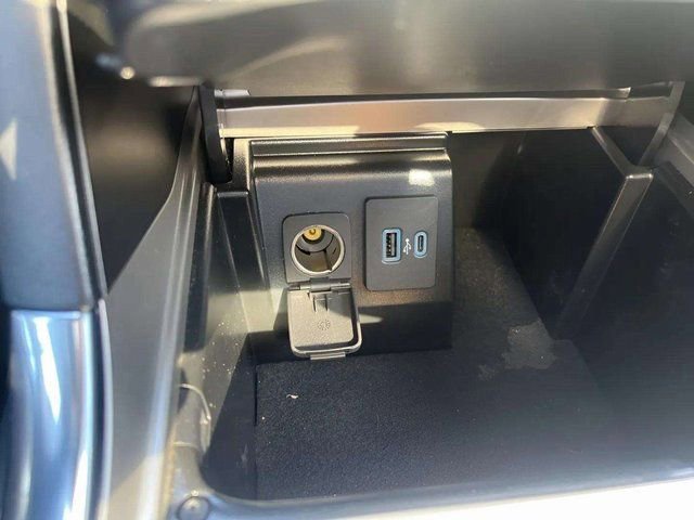 Certified 2023 Ford Explorer Platinum w/ Premium Technology Package image 36