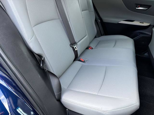 Used 2021 Toyota Venza XLE w/ Softex Package AWD/4WD image 21