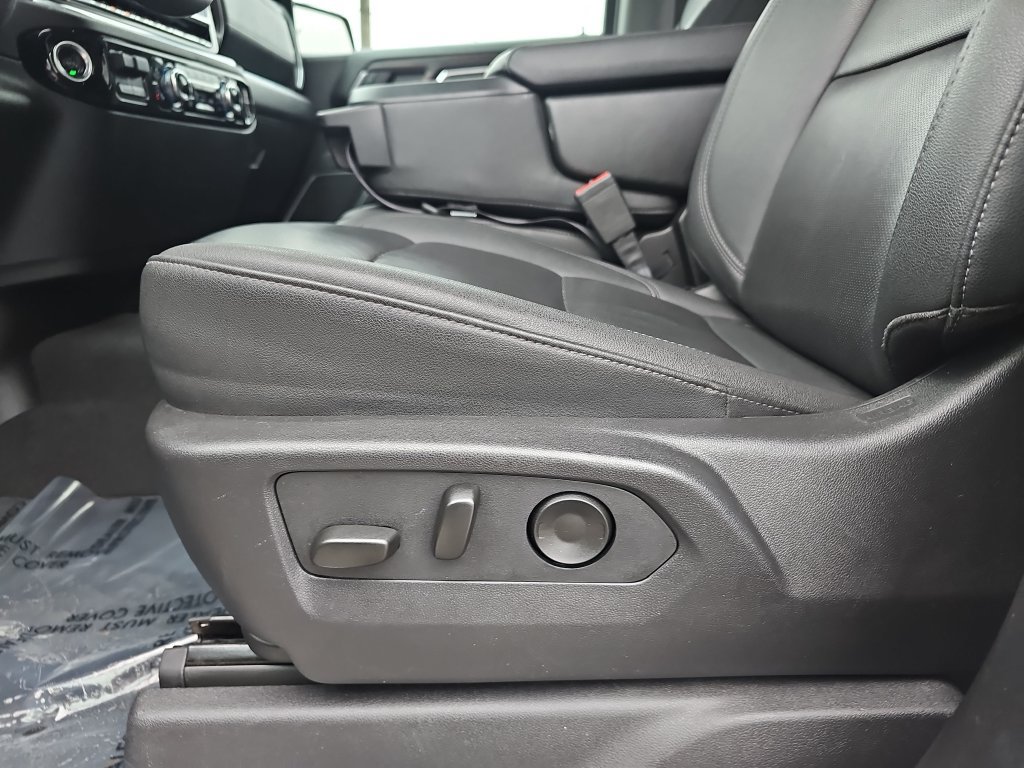 Used 2025 GMC Sierra 1500 SLT AWD/4WD image 28