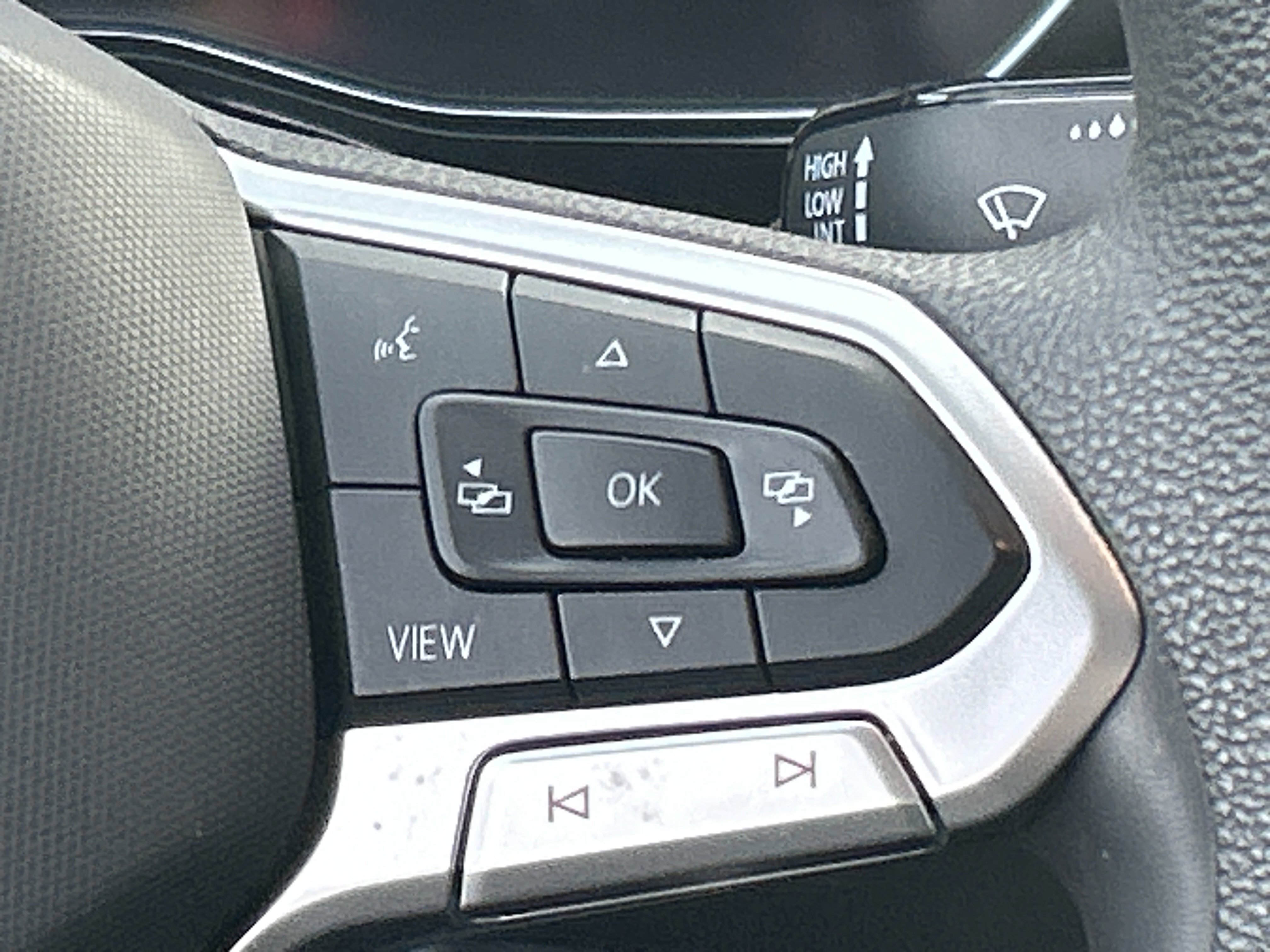 Used 2023 Volkswagen Jetta S image 20