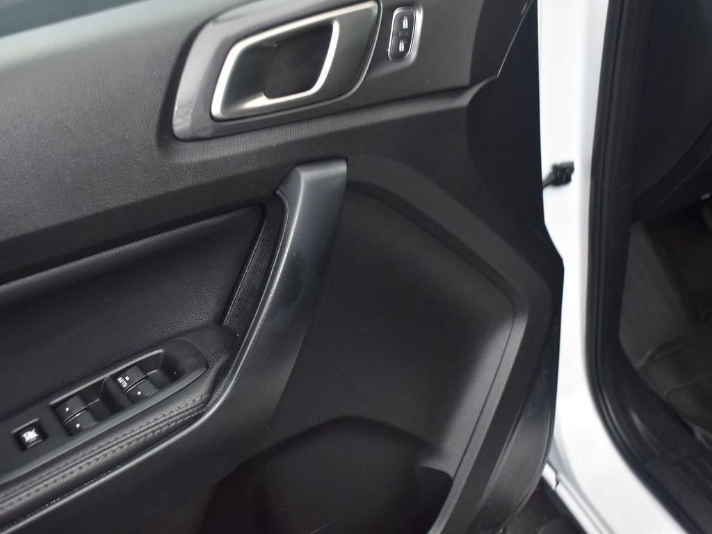 Certified 2021 Ford Ranger Lariat w/ FX4 Off-Road Package image 9