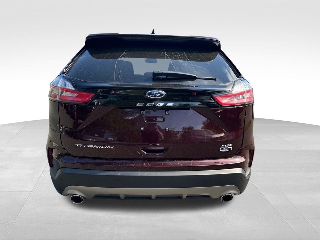 Certified 2022 Ford Edge Titanium AWD/4WD image 2