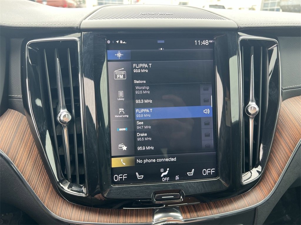 Used 2019 Volvo XC60 T5 Inscription w/ Protection Package Premier image 18