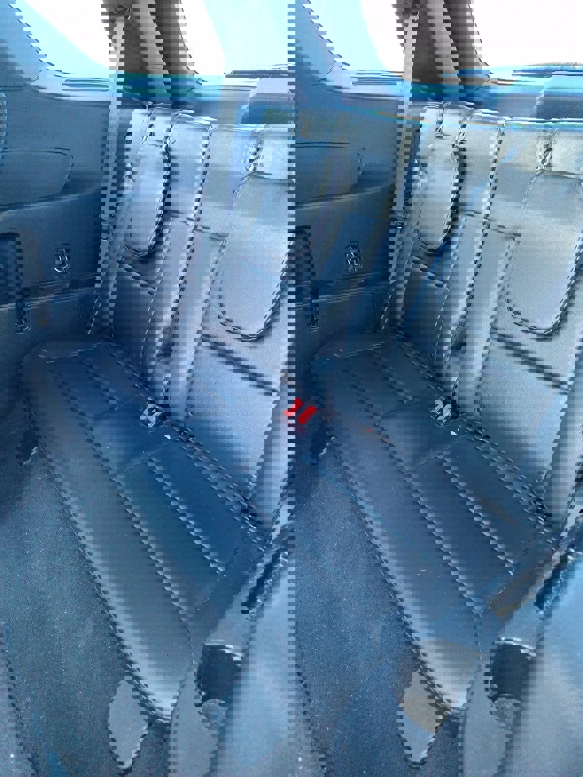 Certified 2020 Ford Explorer Limited w/ Class III Trailer Tow Package image 15