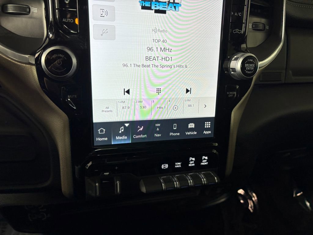 Used 2024 RAM 2500 Laramie image 20