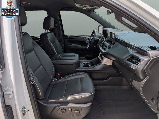 Used 2022 GMC Yukon SLT w/ SLT Luxury Package AWD/4WD image 20
