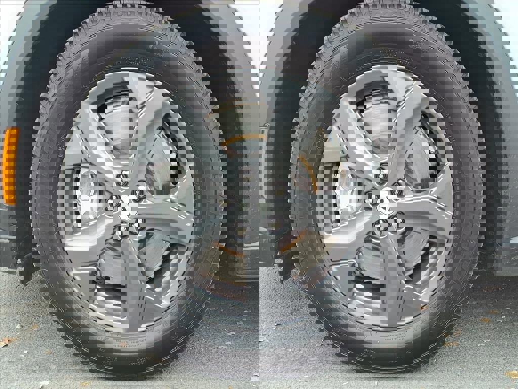 Certified 2023 Ford Mustang Mach-E Select image 9