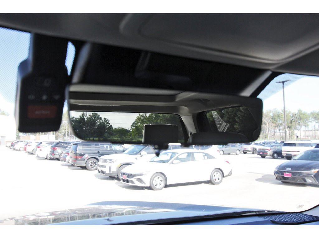 Used 2024 Toyota Tundra Limited AWD/4WD image 25