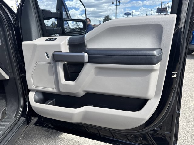 Certified 2018 Ford F250 XLT AWD/4WD image 7