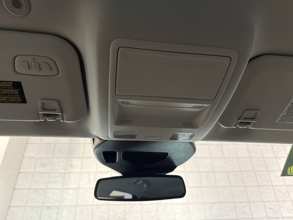 Certified 2022 Ford Escape Titanium image 25