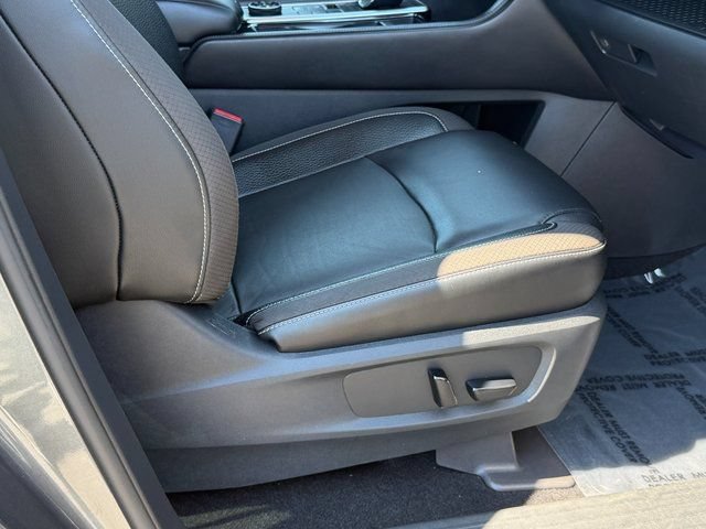 Used 2022 Nissan Pathfinder SL w/ SL Premium Package AWD/4WD image 33