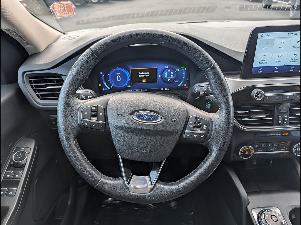 Certified 2020 Ford Escape SE Sport AWD/4WD image 17